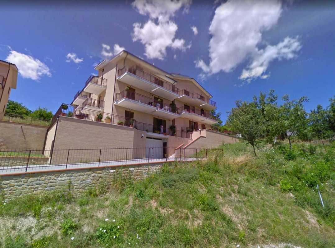 Appartamento in via Puccini a Sarnano in zona semicentraule