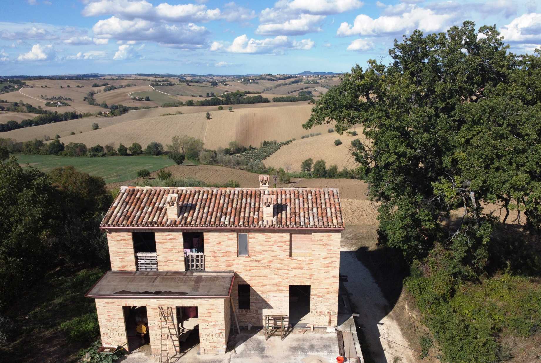Properties for sale in Le Marche Italy