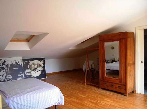 apartment in residential area of Sarnano