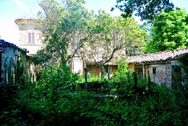 Palace for sale Marche Cingoli