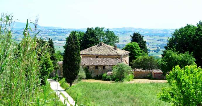 Palace for sale Marche Cingoli