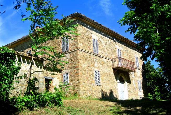 Palace for sale Marche Cingoli