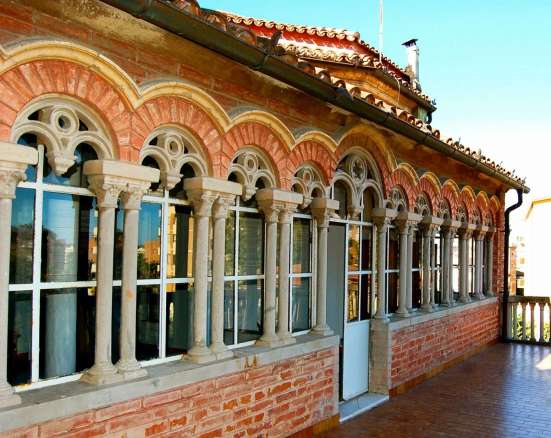 Villa liberty for sale in Porto Recanati