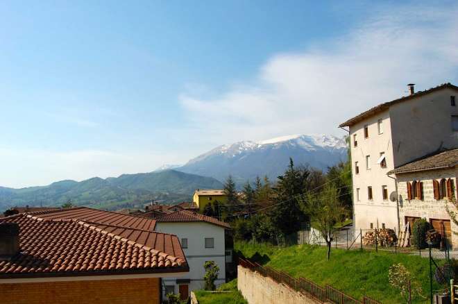 Appartamento a Sarnano con vista panoramica