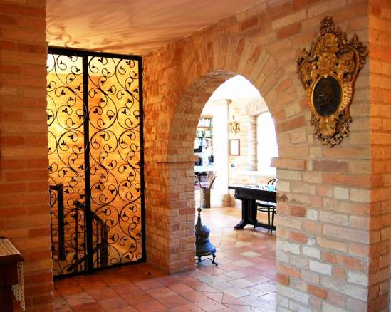 Magnific Villa in the countryside of Macerata