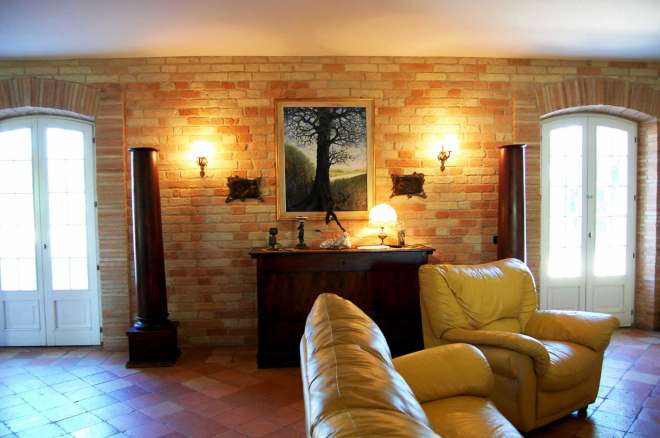 Magnific Villa in the countryside of Macerata