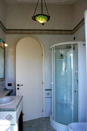 Magnific Villa in the countryside of Macerata