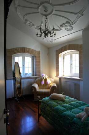 Magnific Villa in the countryside of Macerata