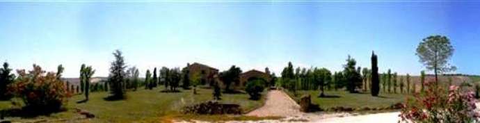 Magnific Villa in the countryside of Macerata