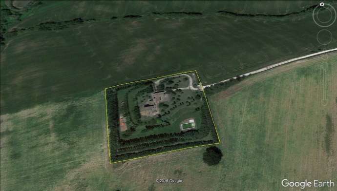 Magnific Villa in the countryside of Macerata