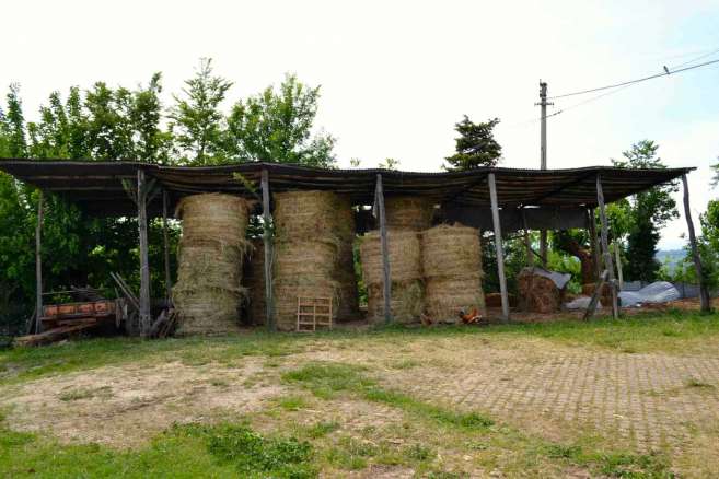 Farmhouse to rebuild for sale just outside the historic center of Colmurano, Macerata, Le Marche