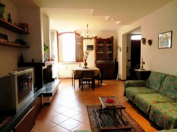 Brick built house with exclusive garden and olive grove for sale in the countryside of Falerone, Fermo province, Marche