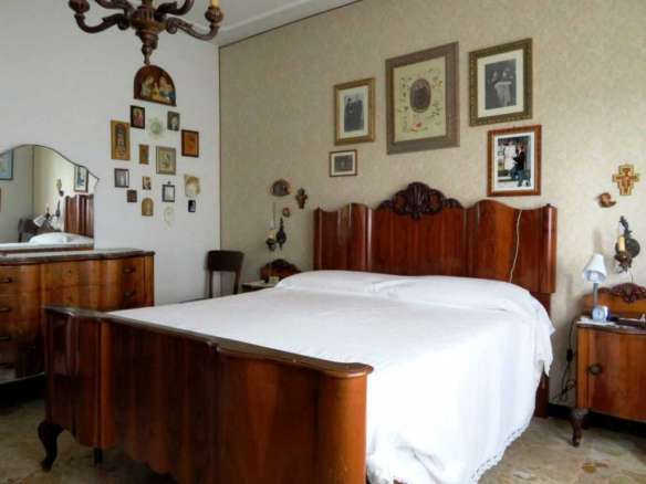 Appartamento, dependance, garage e cantina in vendita in palazzina a Loro Piceno, Borgo San Lorenzo
