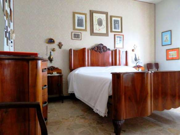 Appartamento, dependance, garage e cantina in vendita in palazzina a Loro Piceno, Borgo San Lorenzo