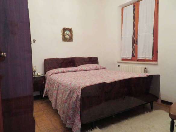Villino Singolo Sarnano Brilli