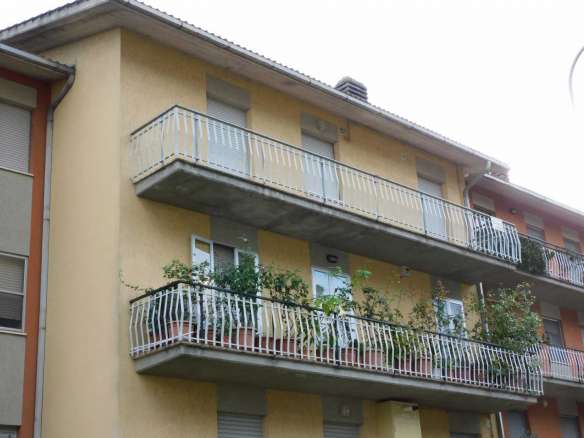 appartamento in via E. Mattei al secondo piano