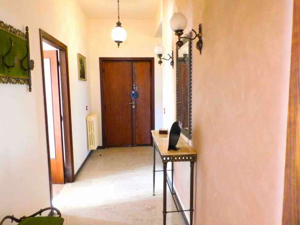 Appartamento a macerata in zona residenziale tranquilla e panoramica