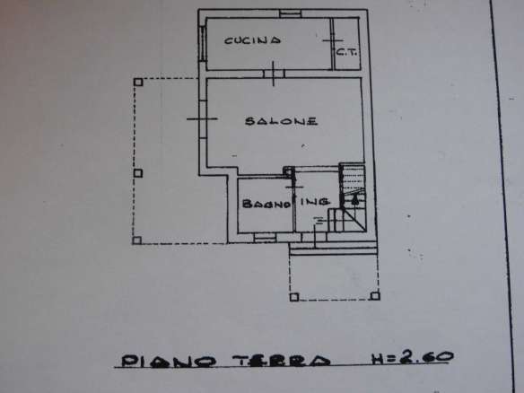 Villa con terreni edificabili 