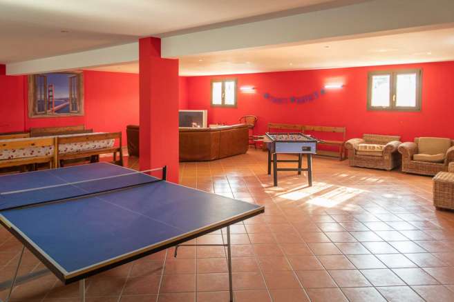 Villa with swimming pool Montecassiano (MC)
