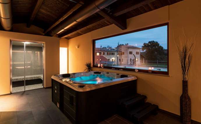 Luxury Farmhouse Casale San Lorenzo