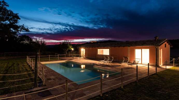 Luxury Farmhouse Casale San Lorenzo