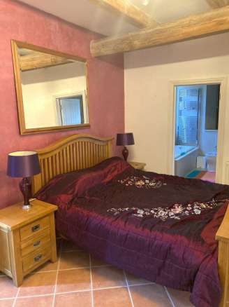 Farmhouse with garden in Penna San Giovanni (MC)