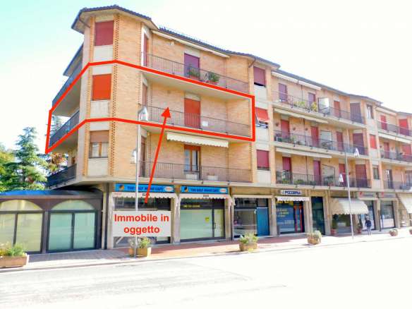 Appartamento all'entrata del caratteristico borgo medievale di Sarnano