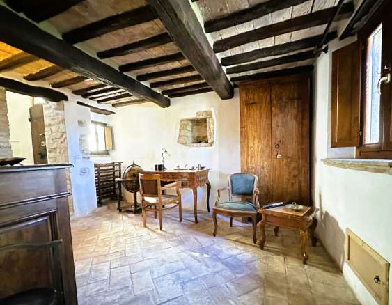 Detached House Fiastra 