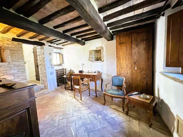 Detached House Fiastra 