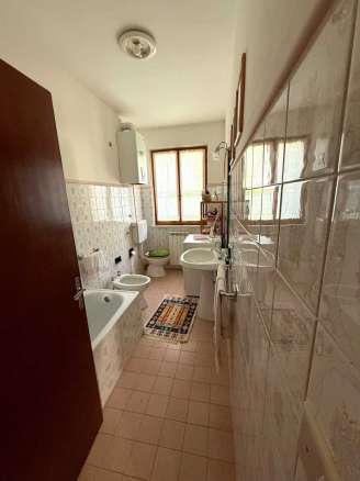 Appartamento con corte esclusiva a Sarnano  