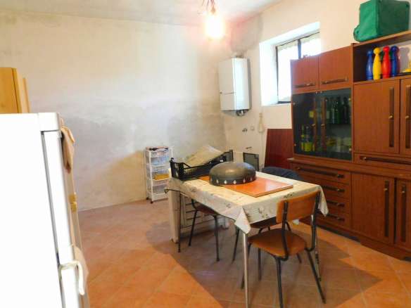 Casale con corte a San Ginesio