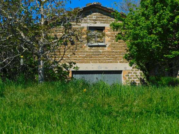 Casale con corte a San Ginesio