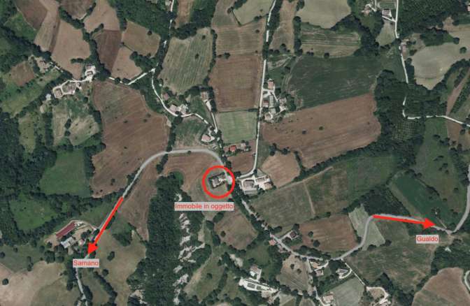 Villetta bifamiliare con corte a San Ginesio