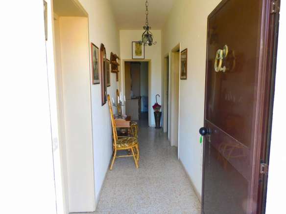 Casale a Taliani con ampia corte e accessori