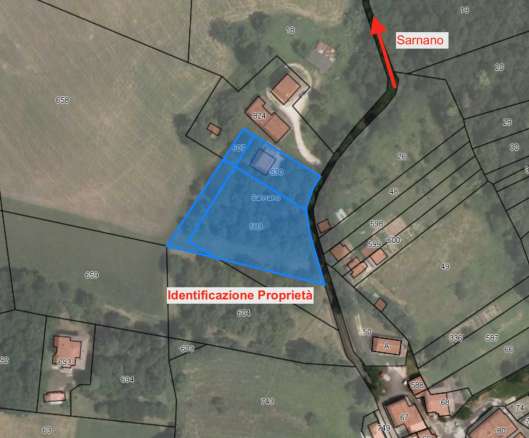 Casale a Taliani con ampia corte e accessori