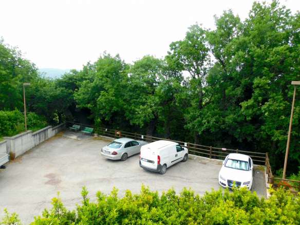 Appartamento in villetta a schiera a Sarnano prospiciente le terme di San Giacomo