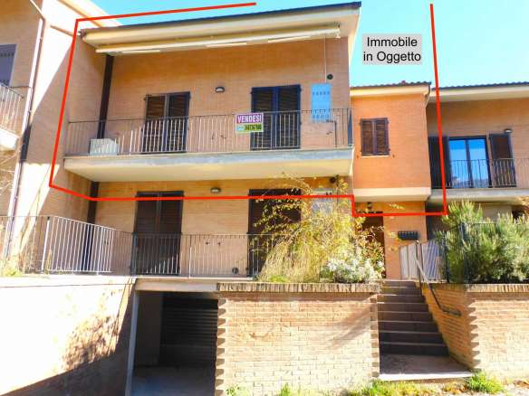 Appartamento in villetta a schiera a Sarnano prospiciente le terme di San Giacomo