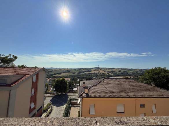 Appartamento panoramico ad Urbisaglia