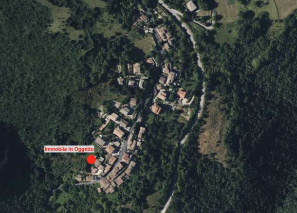 Abitazione con accessori nel cuore dei Monti Sibillini