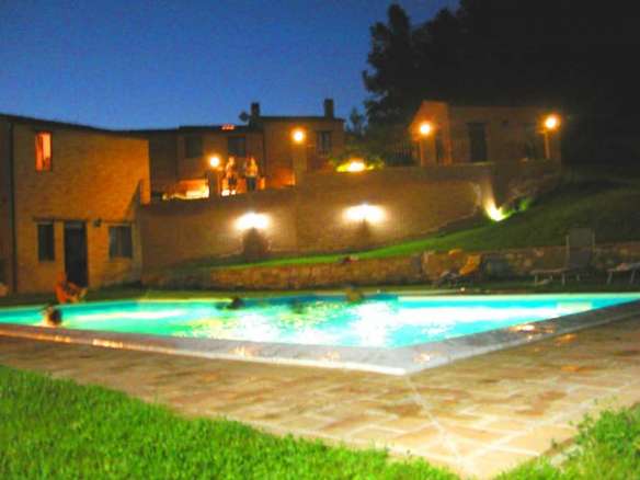Big Farmhouses in central italy