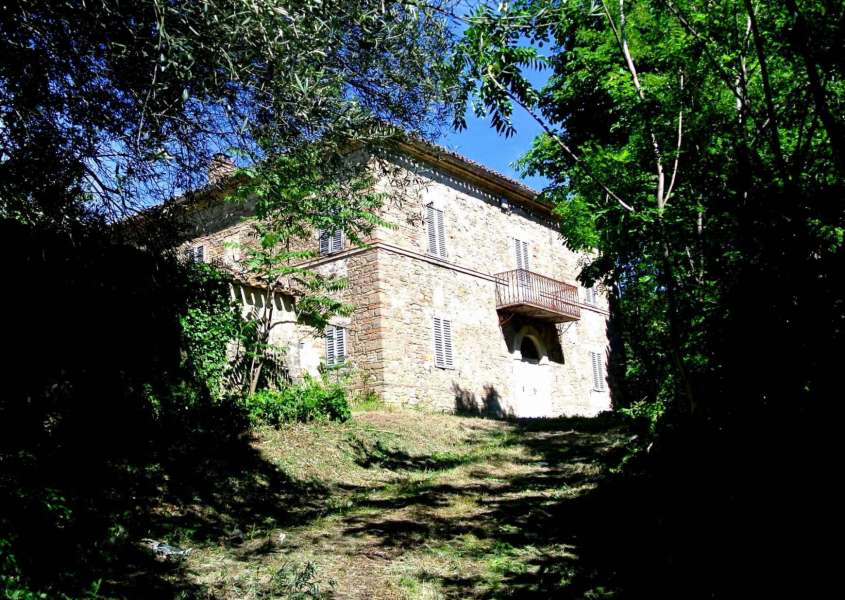 Palace for sale Marche Cingoli
