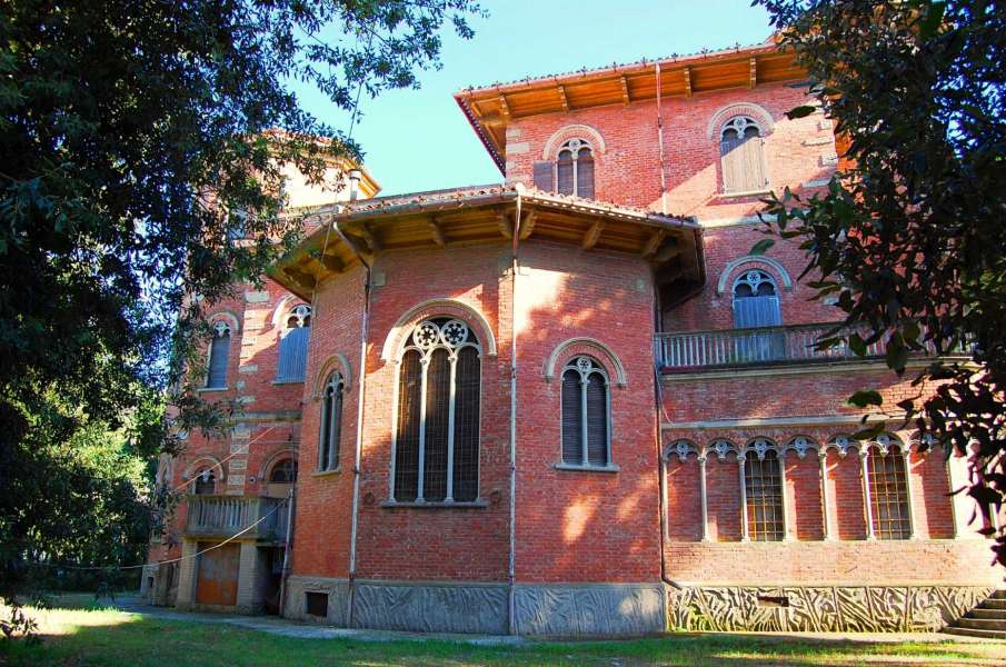 Villa liberty for sale in Porto Recanati