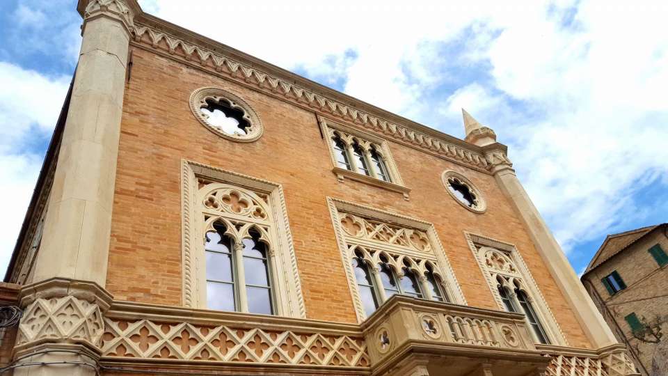 Palazzo Vitali in vendita a Petritoli