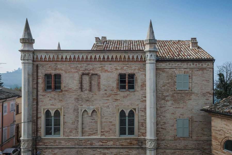 Palazzo Vitali in vendita a Petritoli