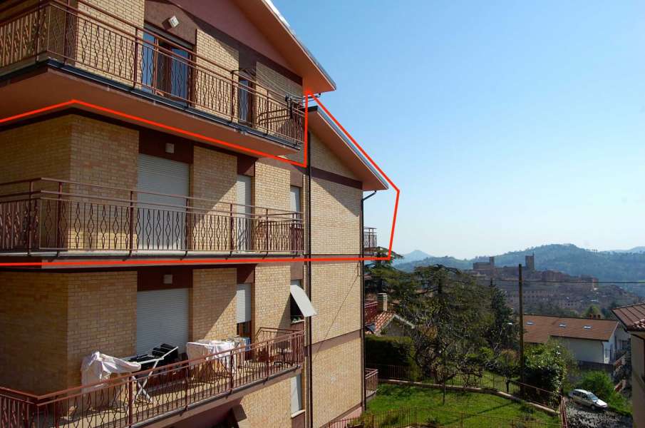 Appartamento a Sarnano con vista panoramica