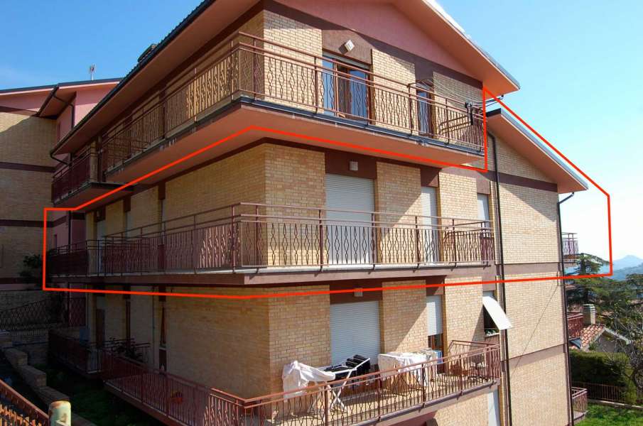 Appartamento a Sarnano con vista panoramica