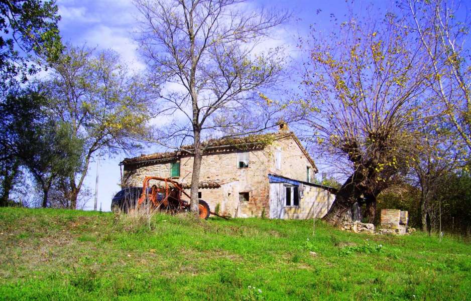 Farmhouse Vallimestre