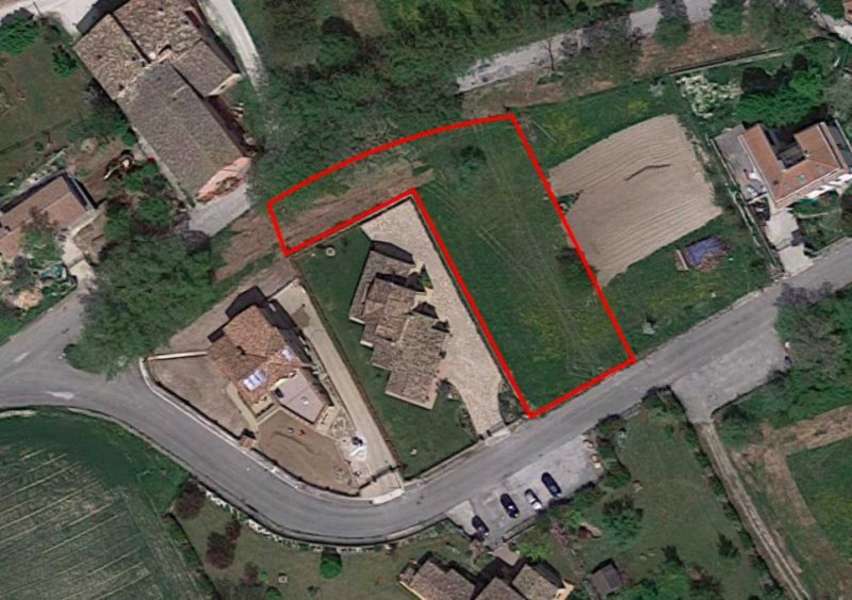 Plot for sale Sarnano 