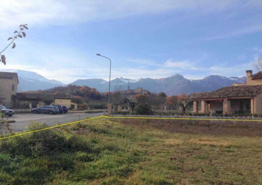 Plot for sale Sarnano 