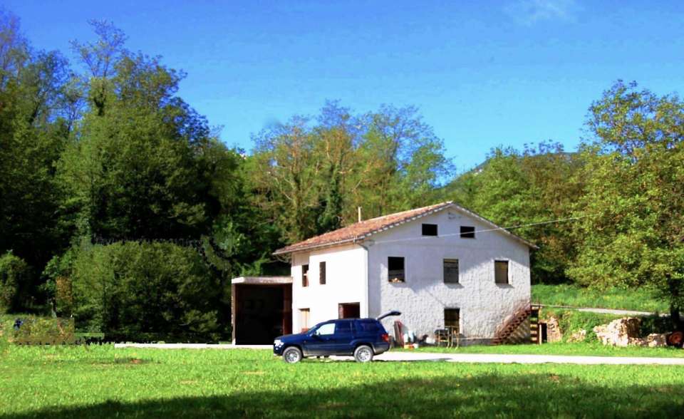 Casa in campagna con accessorio